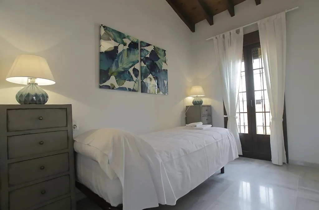 Apartamentos Castilla -Triana Seville 0*,